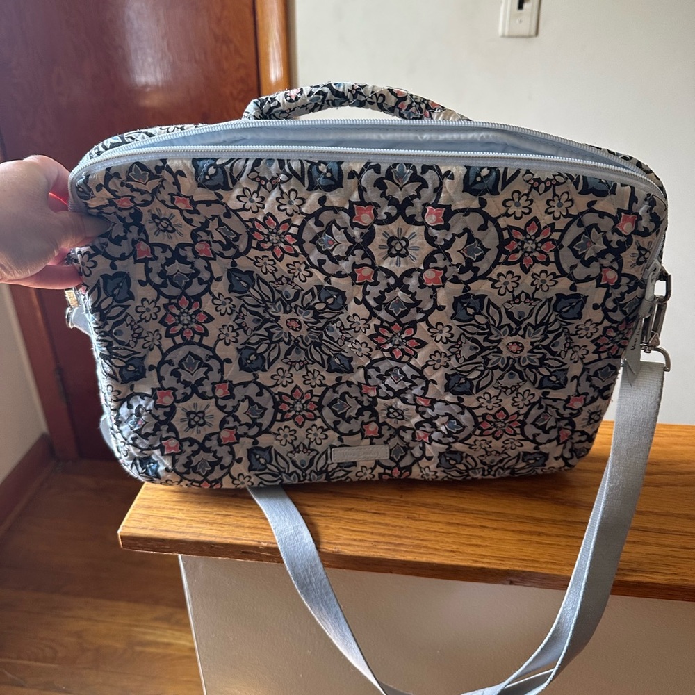 Floral Patterned Vera Bradley Laptop Bag